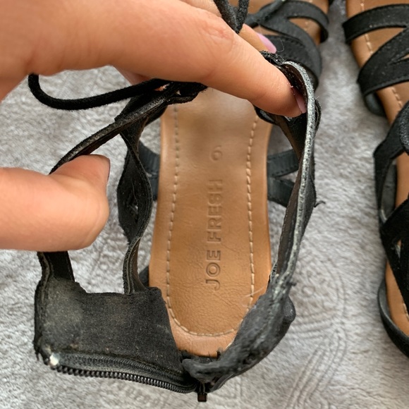 Joe Fresh Spartan sandal - Picture 5 of 7